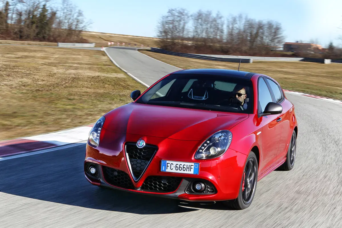 Alfa Romeo Giulietta restyling (15)
