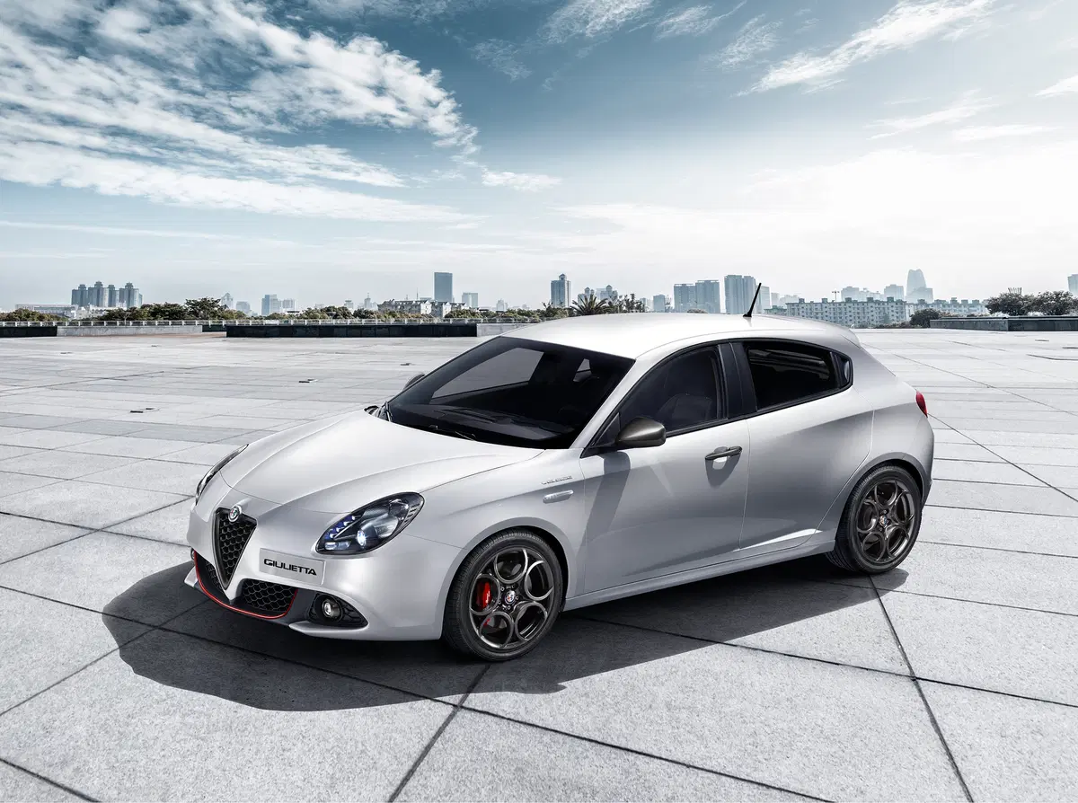 Alfa Romeo Giulietta restyling (23)