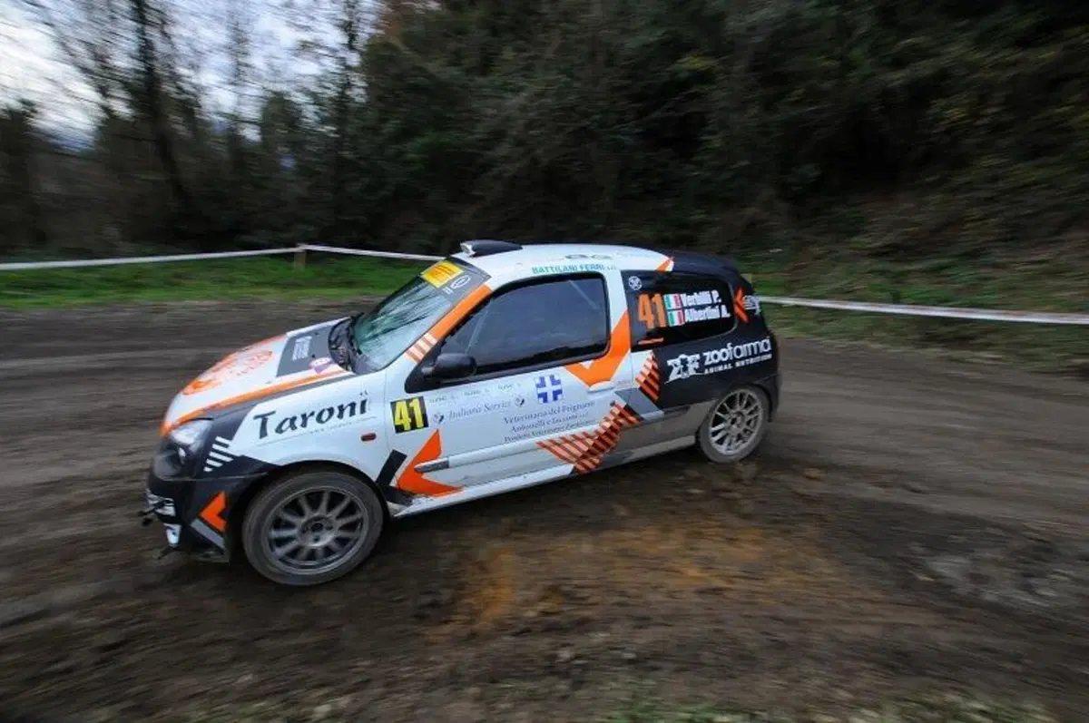 Rally. Fantastico Scandola in fantastico Ciocchetto (3)