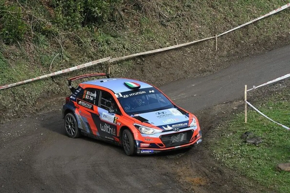 Rally. Fantastico Scandola in fantastico Ciocchetto (19)
