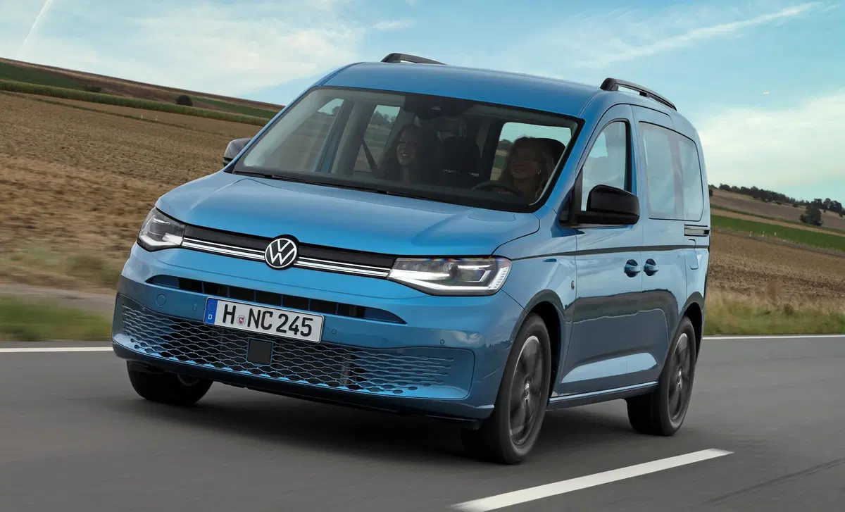 Volkswagen Caddy 2.0 TDI 122 CV Style (8)