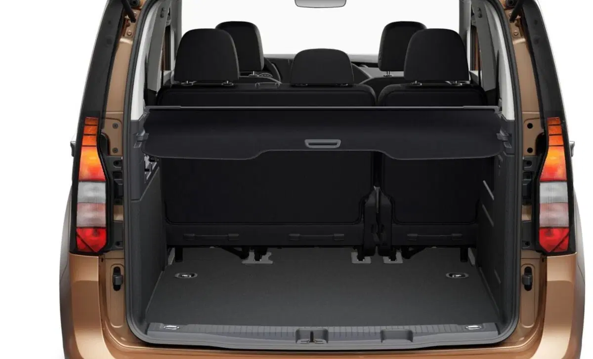 Volkswagen Caddy 2.0 TDI 122 CV Style (14)