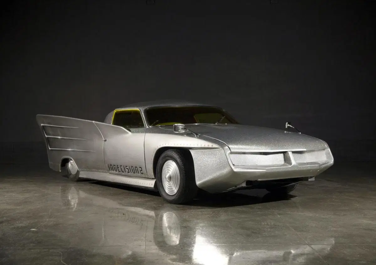 Citro&euml;n Indecision, l'auto fantascientifica e dal prezzo accessibile (all'asta) 