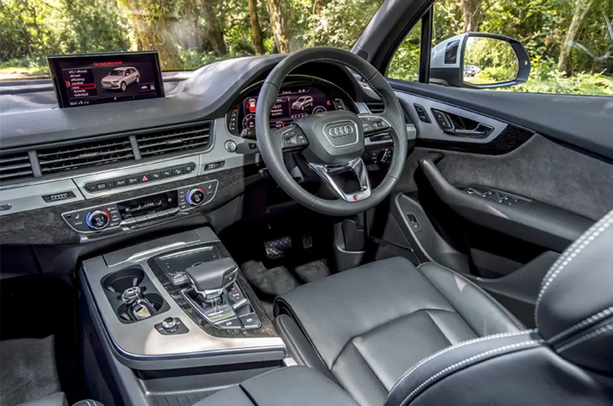 Audi Q7 (2016-18) (15)