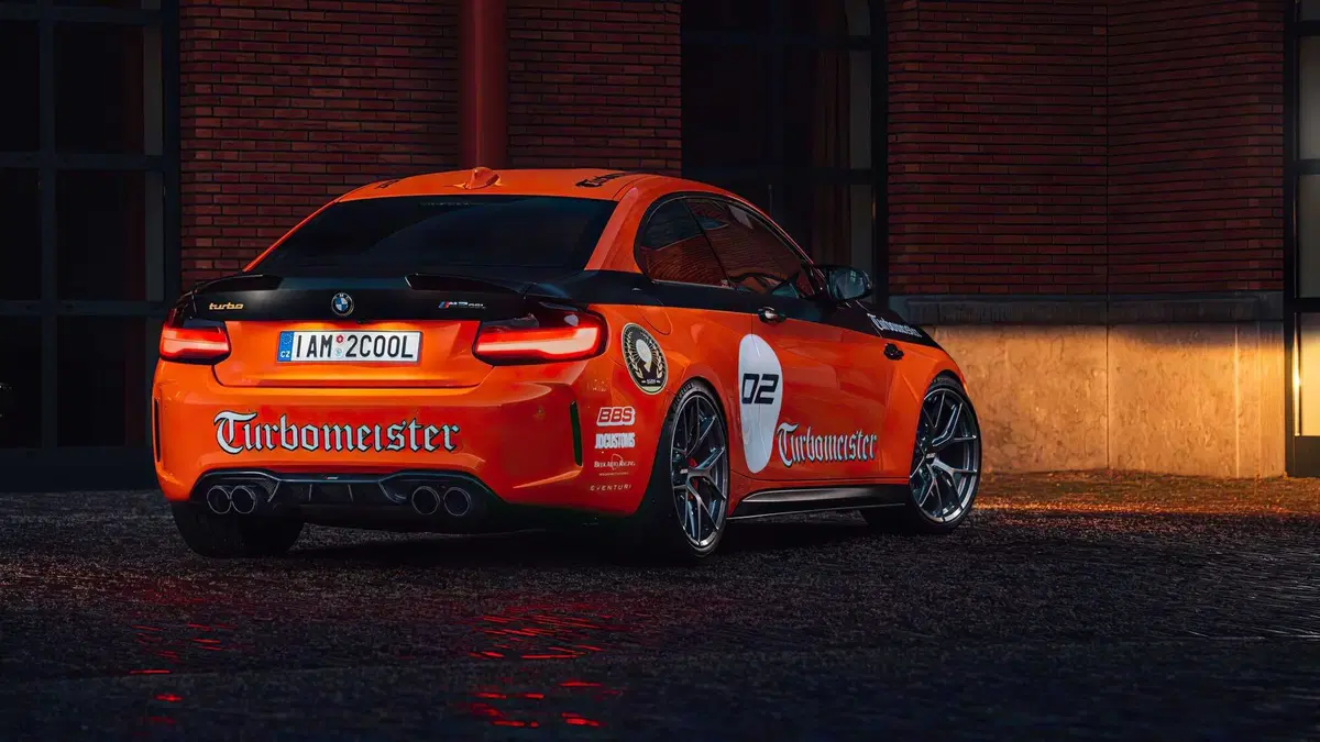 BMW M2 CSL: ecco la versione "ufficiosa" mai realizzata da BMW