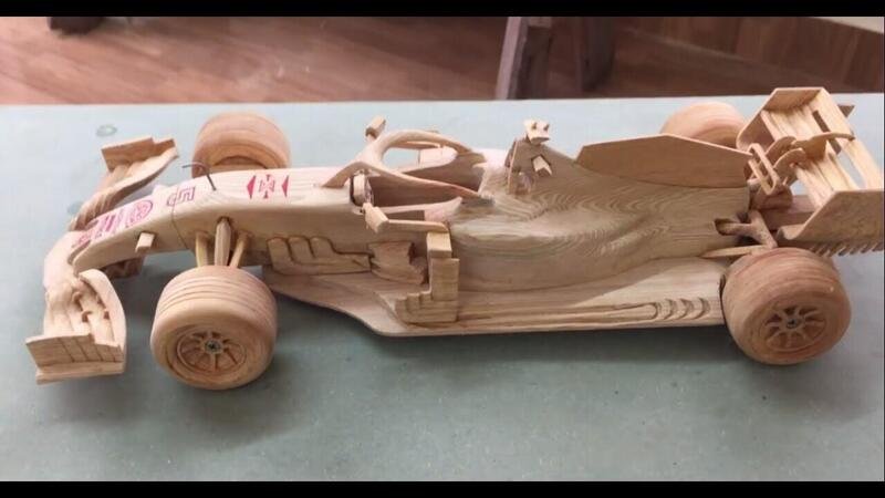Spettacolo d&rsquo;una Ferrari F1 (replica in legno): tutta la realizzazione da 0 [video]