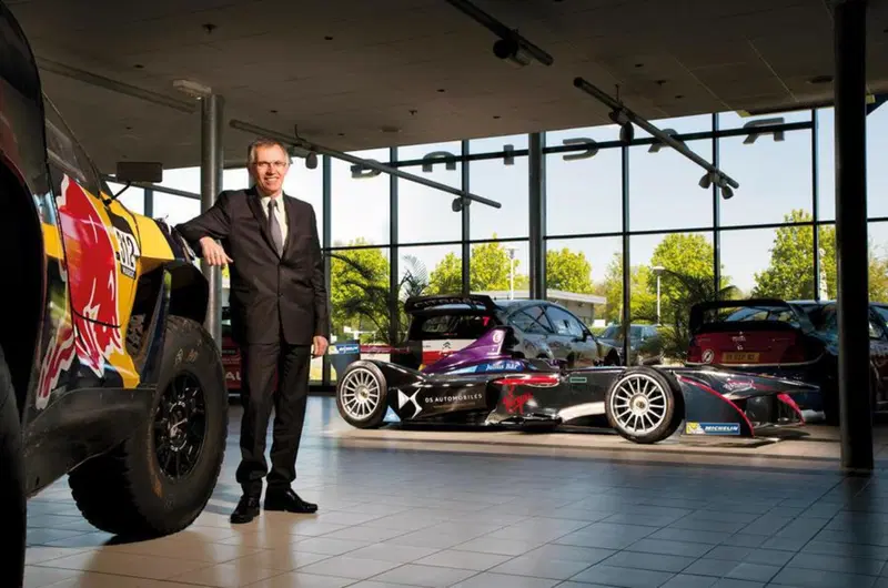 Chi &egrave; Carlos Tavares, Nuovo capo di Stellantis con la passione vera per l'auto (e le corse)