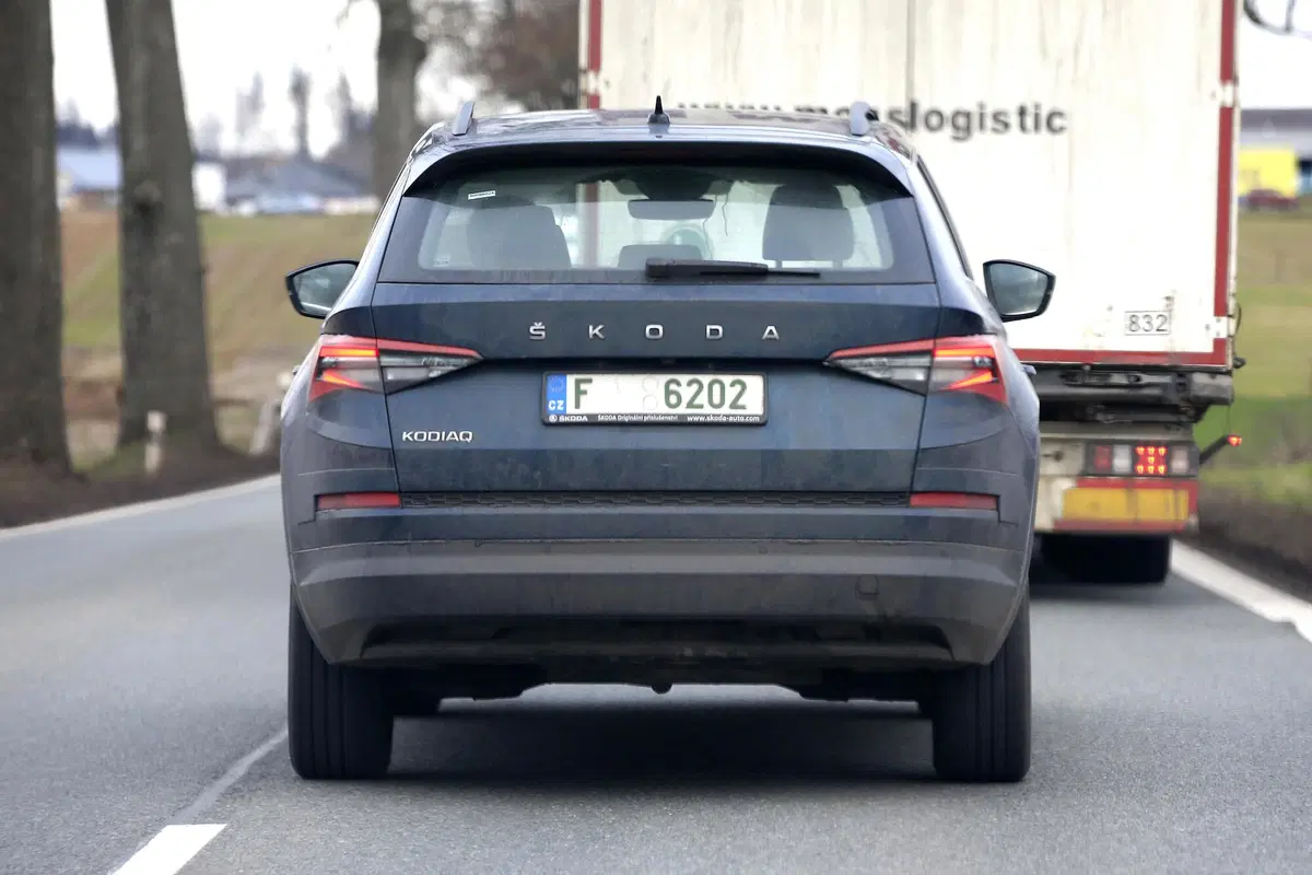 Skoda Kodiaq restyling, le foto spia (12)