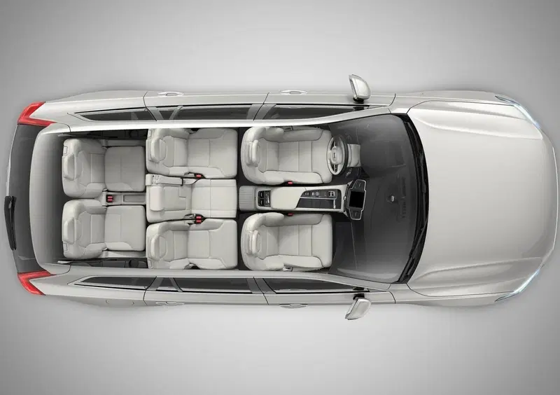 Volvo XC90 (36)