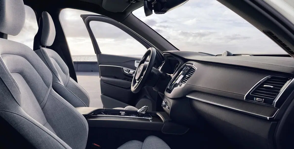 Volvo XC90 T5 AWD Geartronic Kinetic (35)