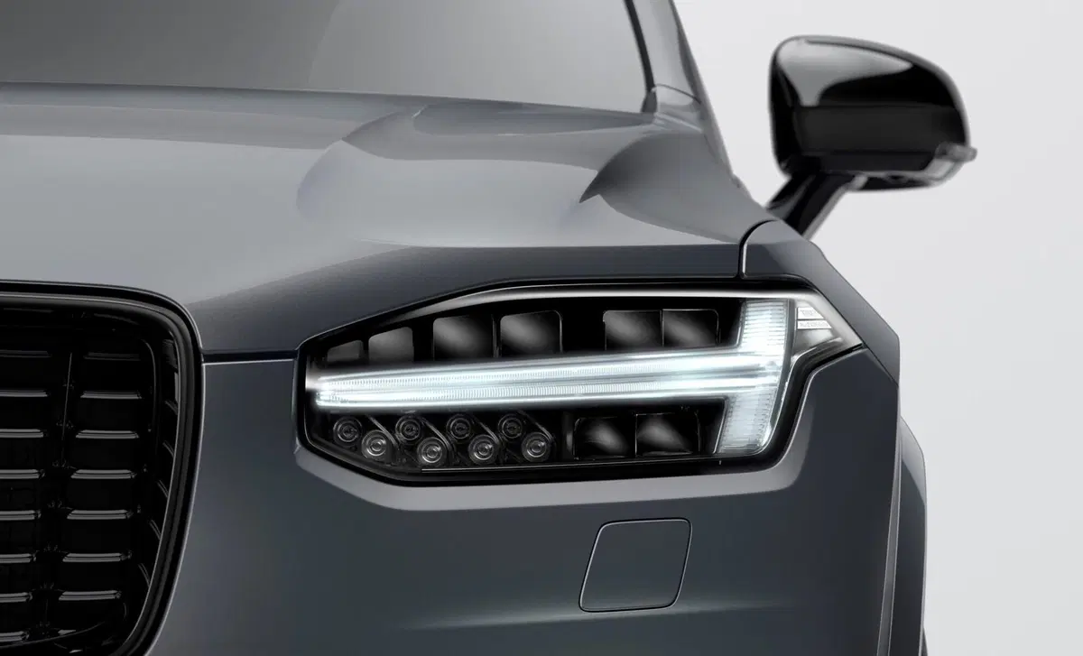Volvo XC90 T5 AWD Geartronic Kinetic (37)