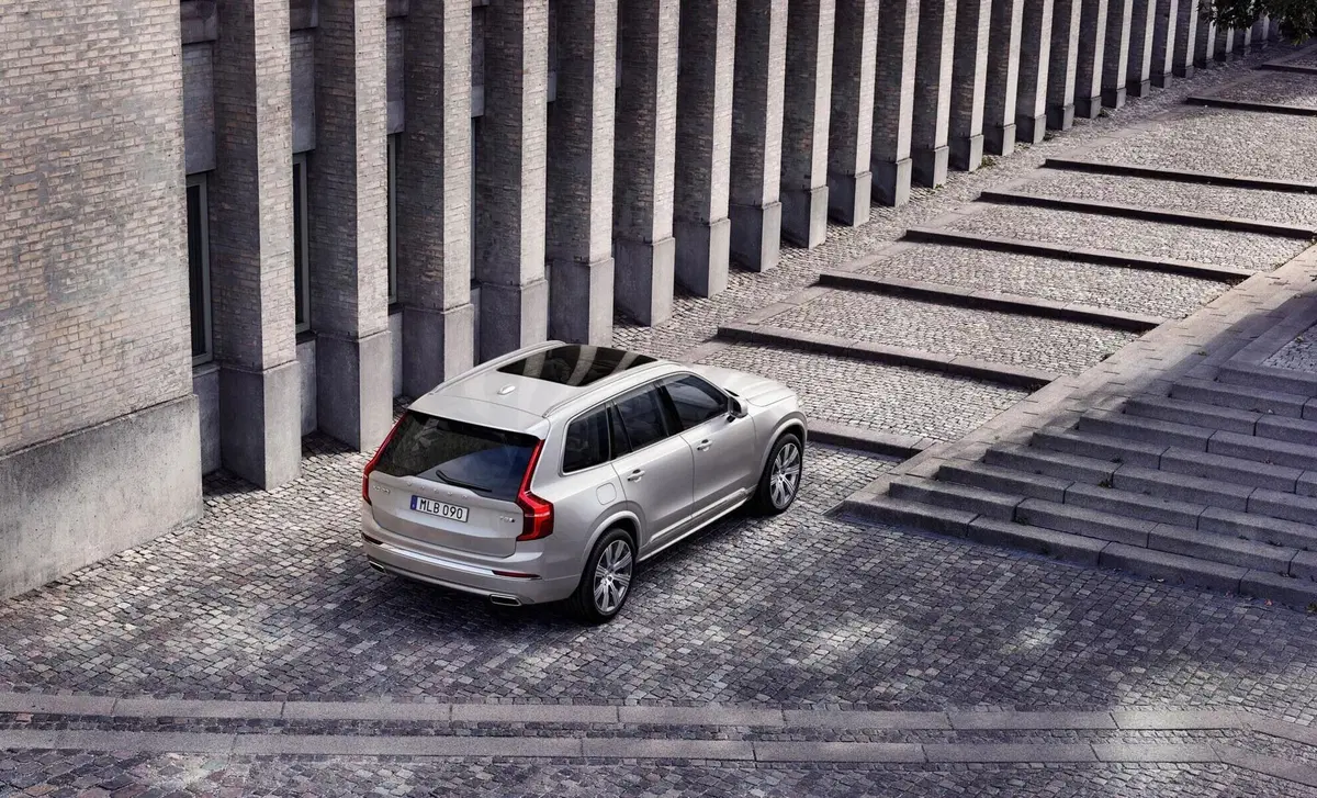 Volvo XC90 T5 AWD Geartronic Kinetic (29)