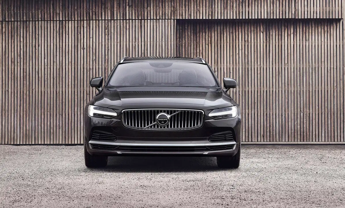 Volvo S90 2.0 b5 Core awd auto (3)
