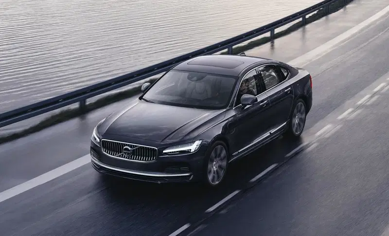 Volvo S90 2.0 b4 Plus Bright auto