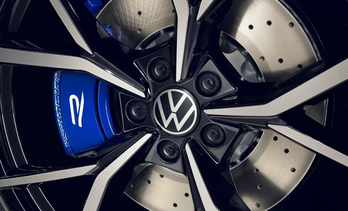 Volkswagen Tiguan (2017-23) (20)