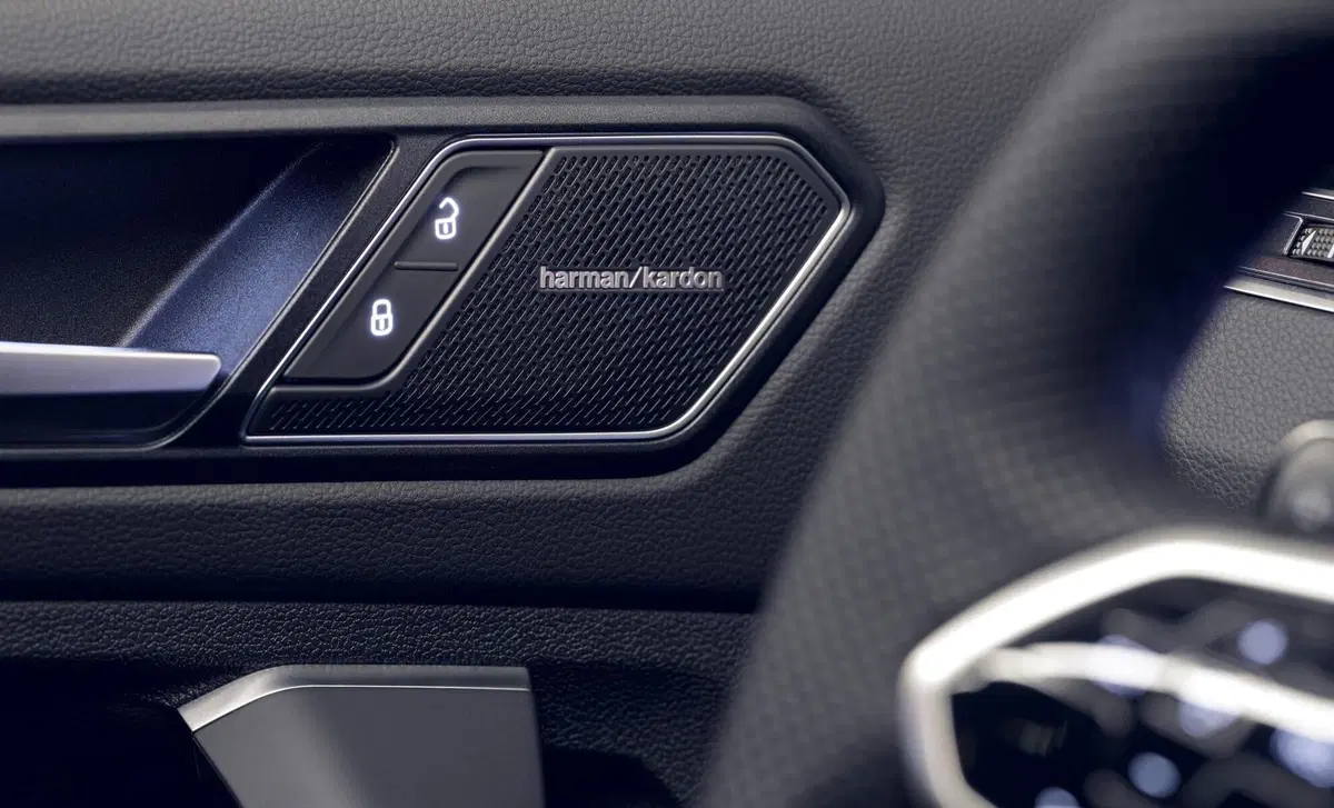 Volkswagen Tiguan (2017-23) (13)