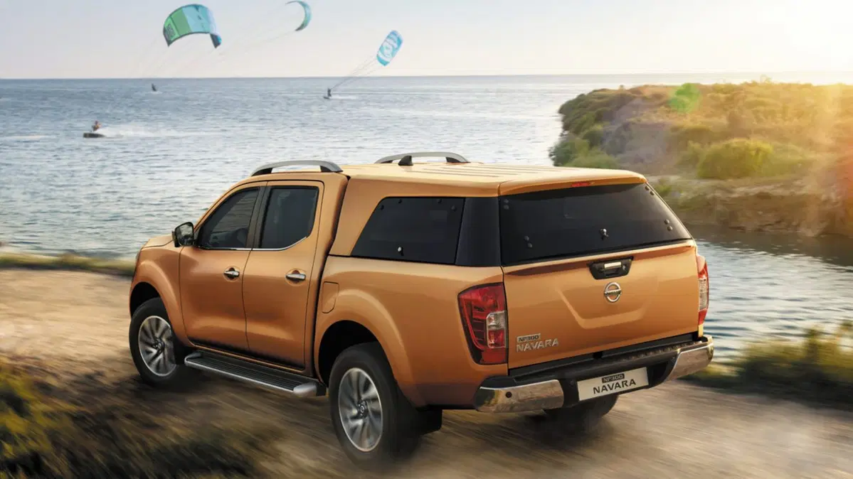 Nissan Navara 2.3 dCi 4WD King Cab Telaio Visia (22)