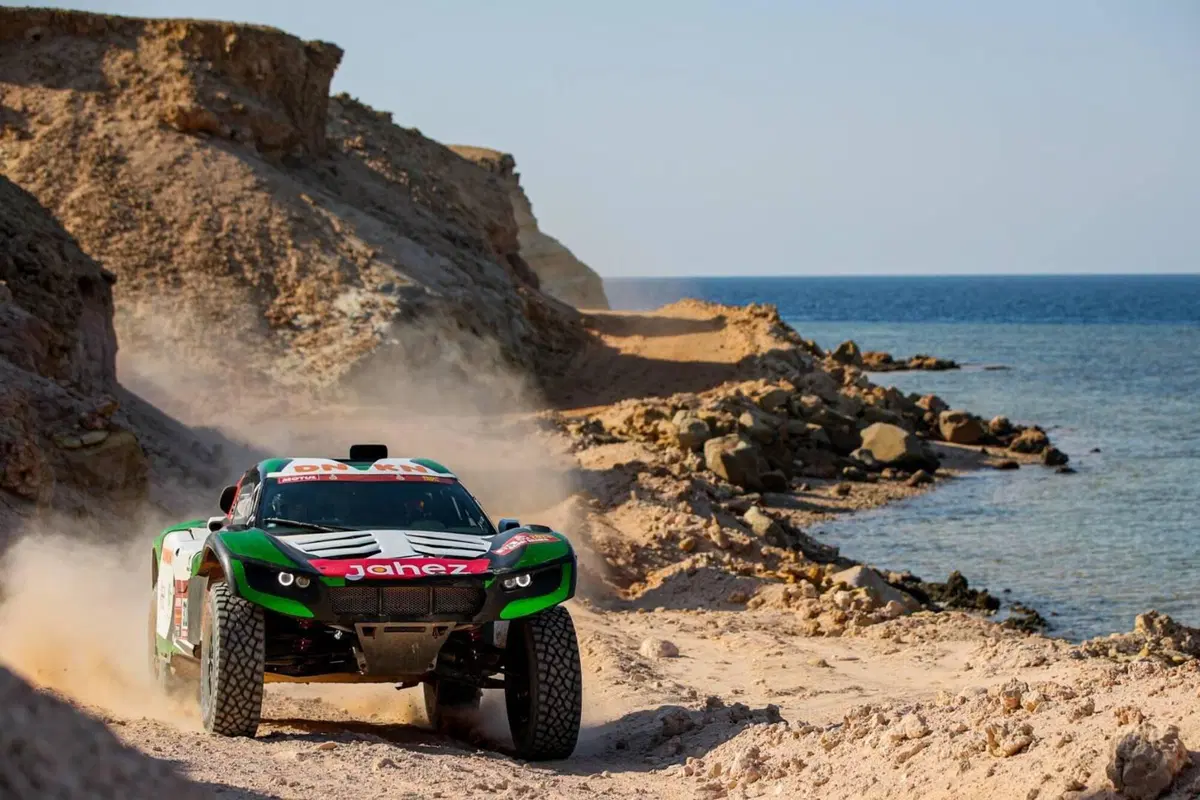 Dakar 2021. 10a Tappa. Coenejo Out, in testa “K” Benavides, Honda. Peterhansel, Mini, intoccabile (13)
