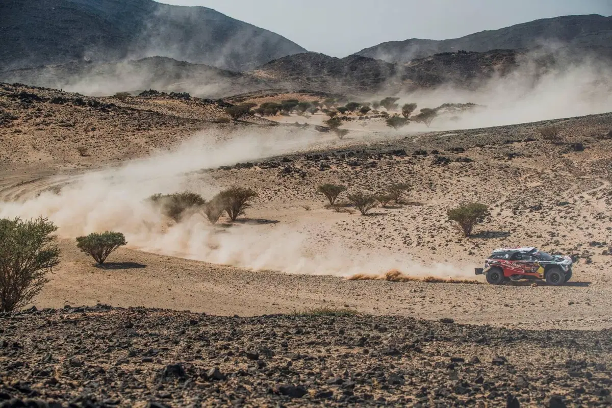 Dakar 2021. 10a Tappa. Coenejo Out, in testa “K” Benavides, Honda. Peterhansel, Mini, intoccabile (19)
