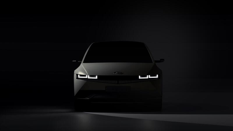 Hyundai Ioniq 5, il teaser del SUV elettrico