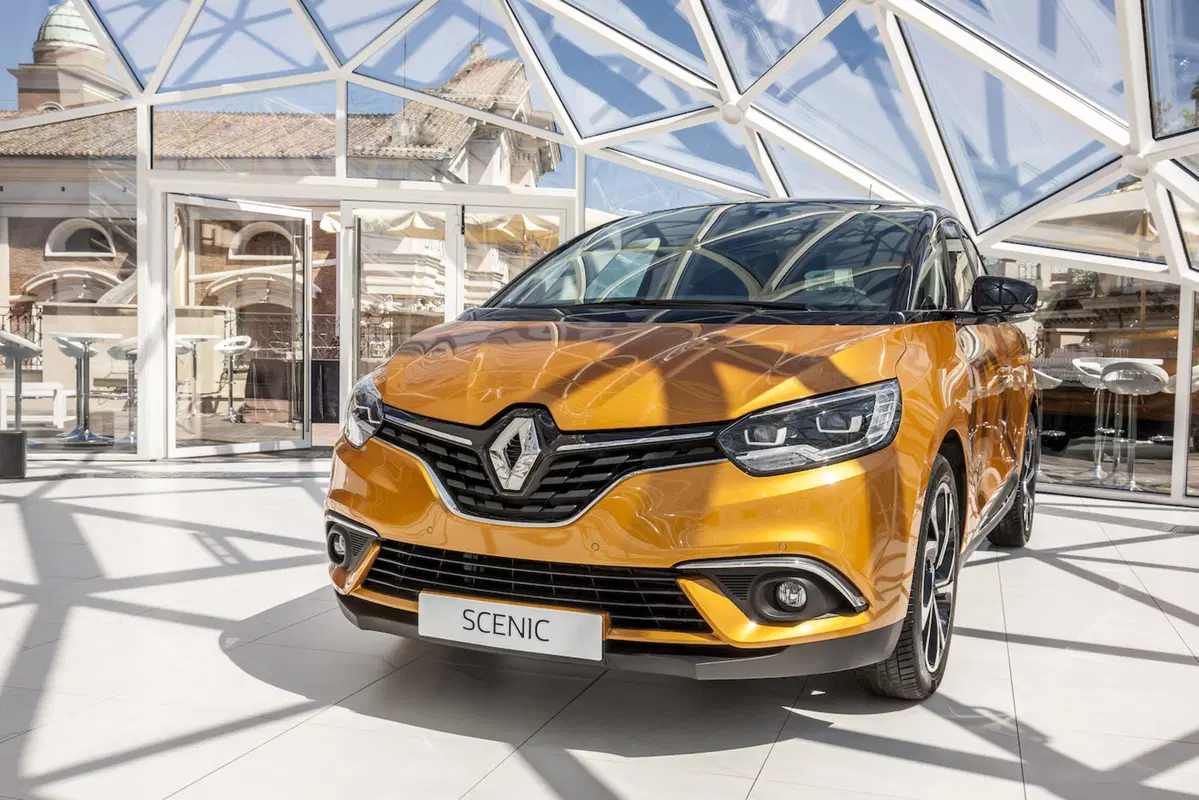 Nuova Renault Scénic: grandeur obligatoire (10)