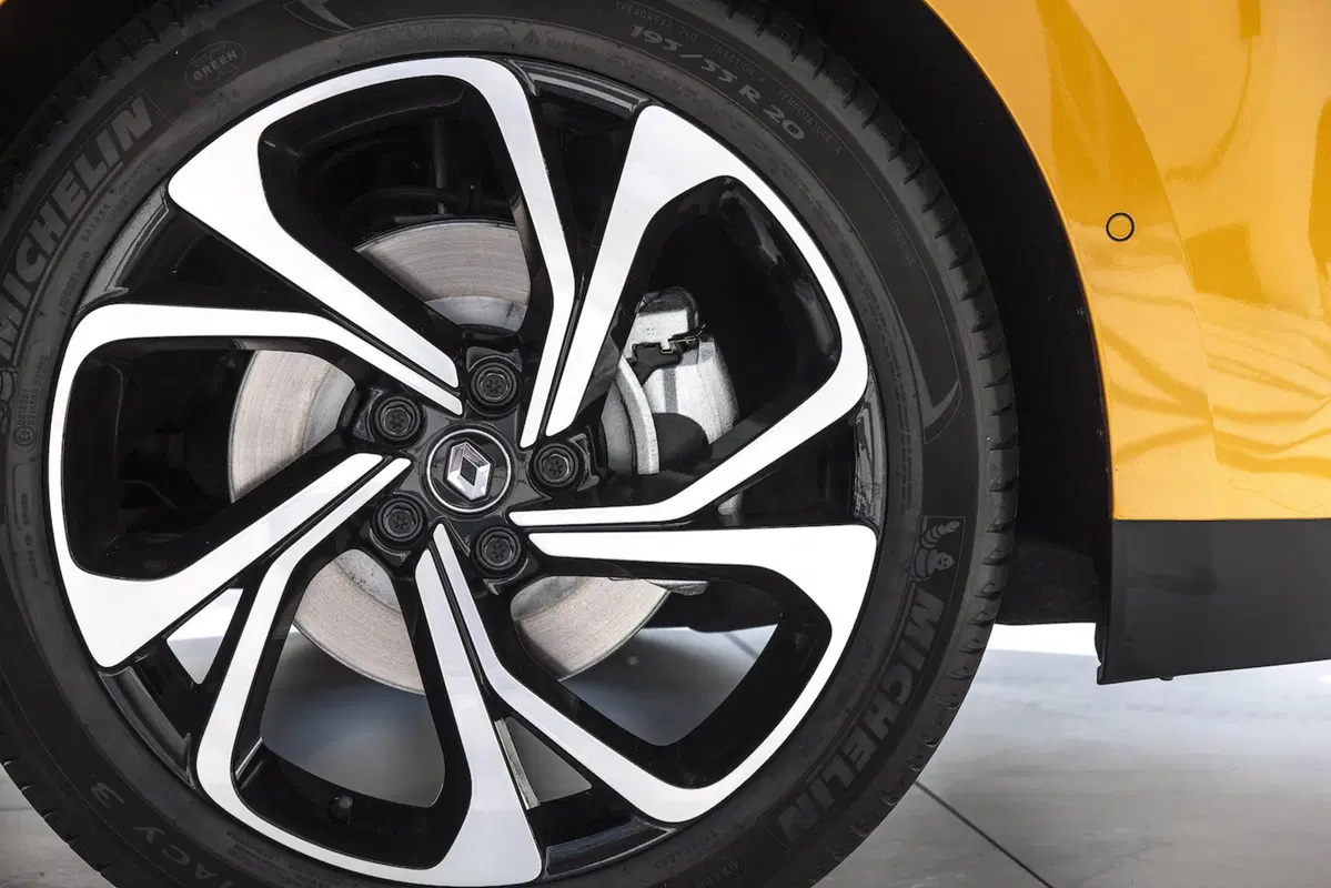 Nuova Renault Scénic: grandeur obligatoire (15)