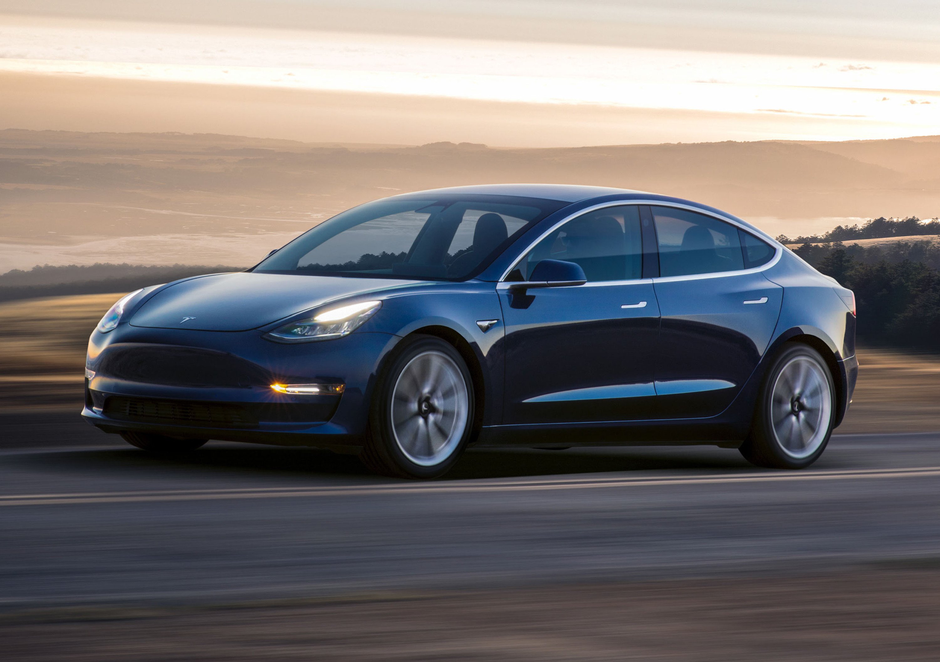 Tesla: la batteria della Model3 perde il 3% di capacit&agrave; di carica ogni 16.000 km