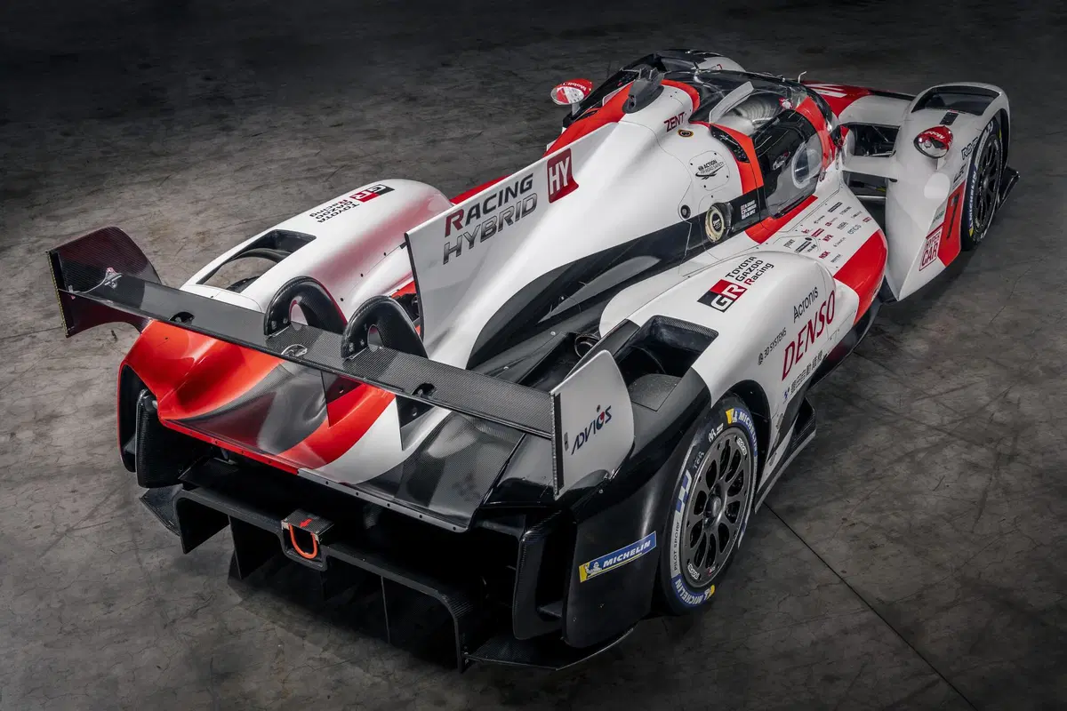 WEC: Toyota svela la GR010, l'hypercar per l'assalto a Le Mans (3)
