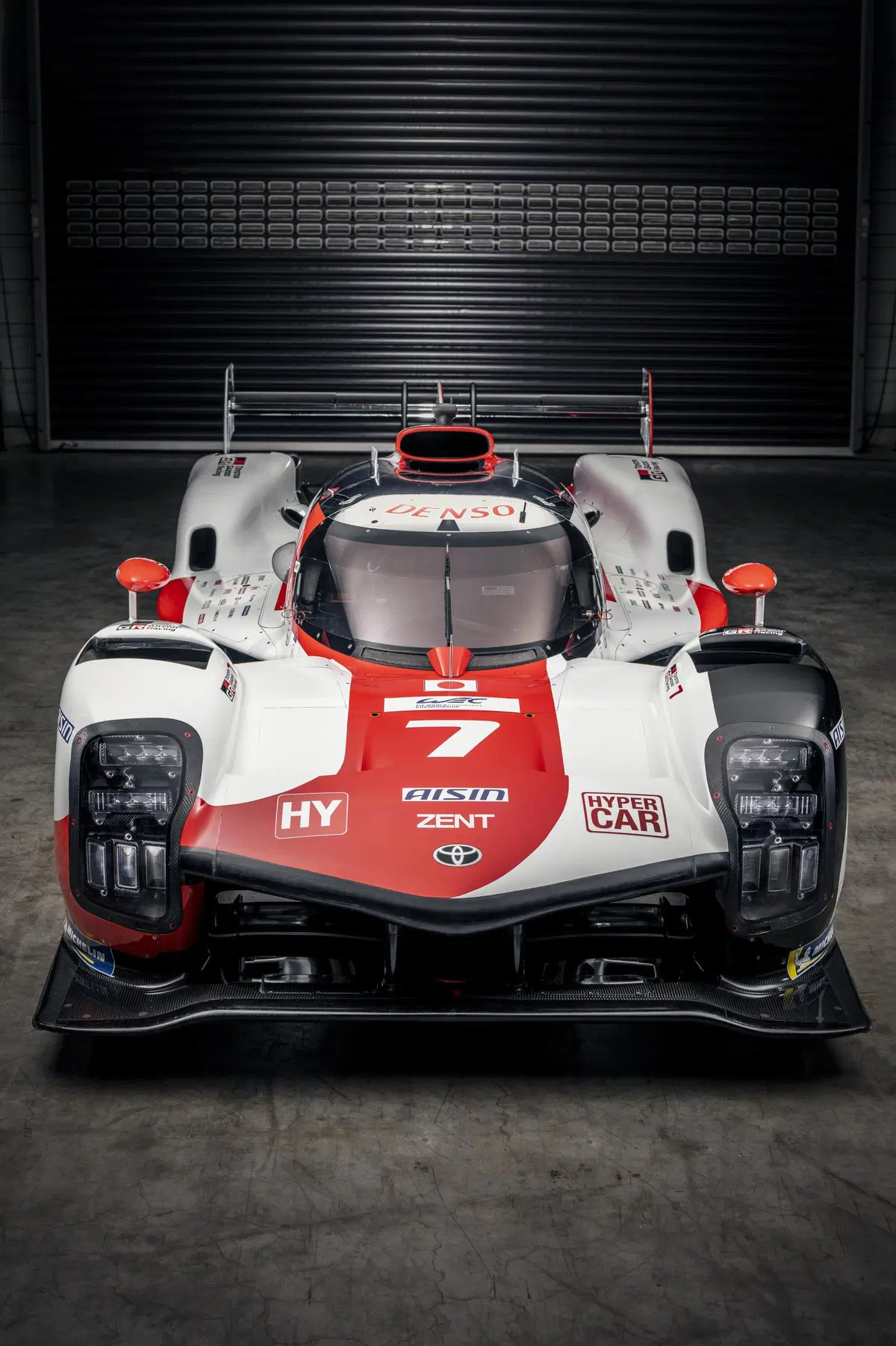 WEC: Toyota svela la GR010, l'hypercar per l'assalto a Le Mans (4)