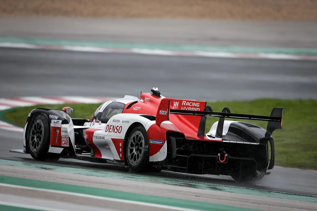 WEC: Toyota svela la GR010, l'hypercar per l'assalto a Le Mans (15)