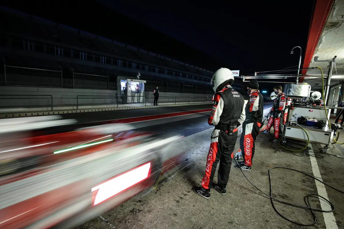 WEC: Toyota svela la GR010, l'hypercar per l'assalto a Le Mans (21)