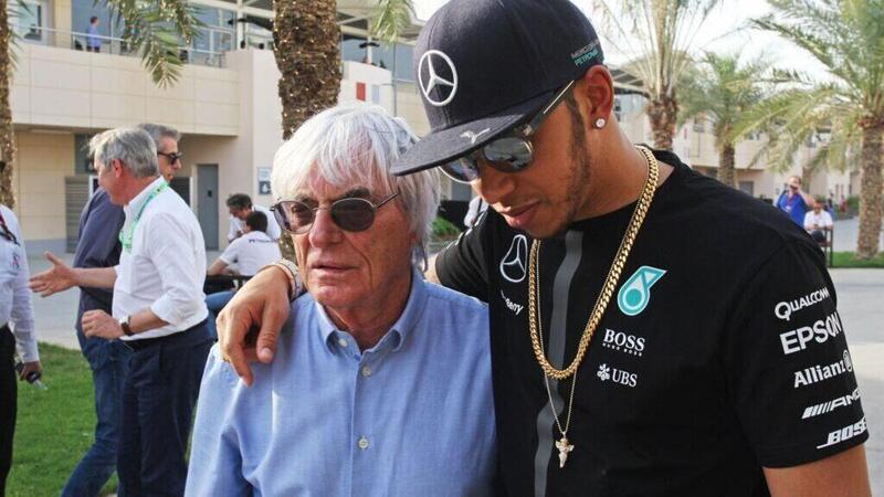 F1. Hamilton e il giallo del rinnovo: secondo Ecclestone &egrave; &laquo;tutto show&raquo;