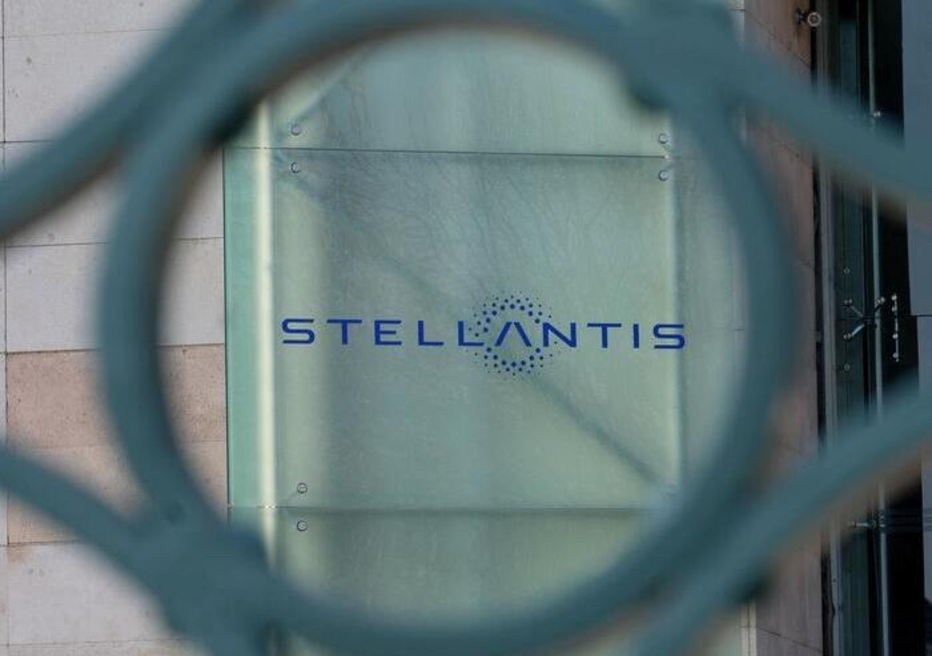 Stellantis vola al debutto in Borsa