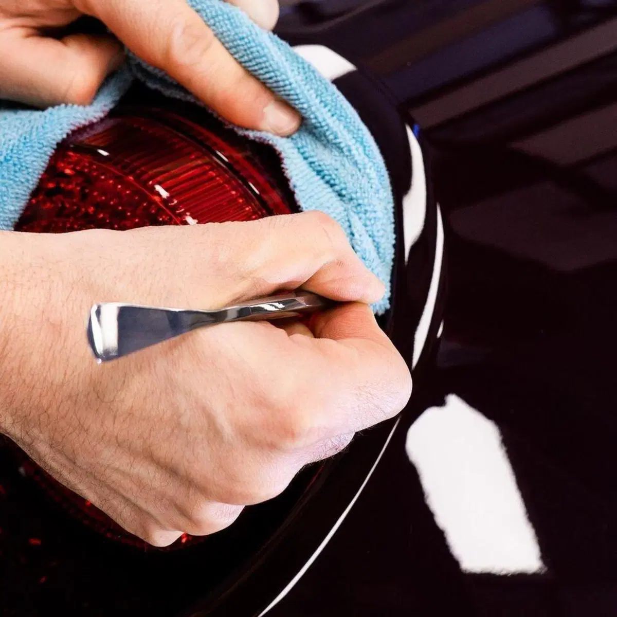 La Ferrari 599 GTB più singolare? Questa V12 manuale sottoposta ad Haute Detailing (5)