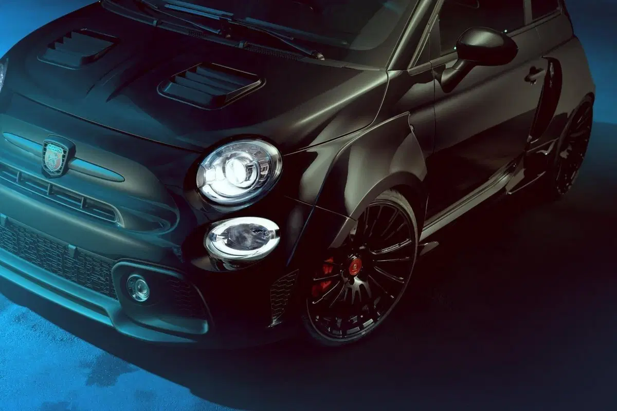 Elaborazioni Abarth 595 my2021: il tuning alla tedesca da 220CV [Hercules] (3)