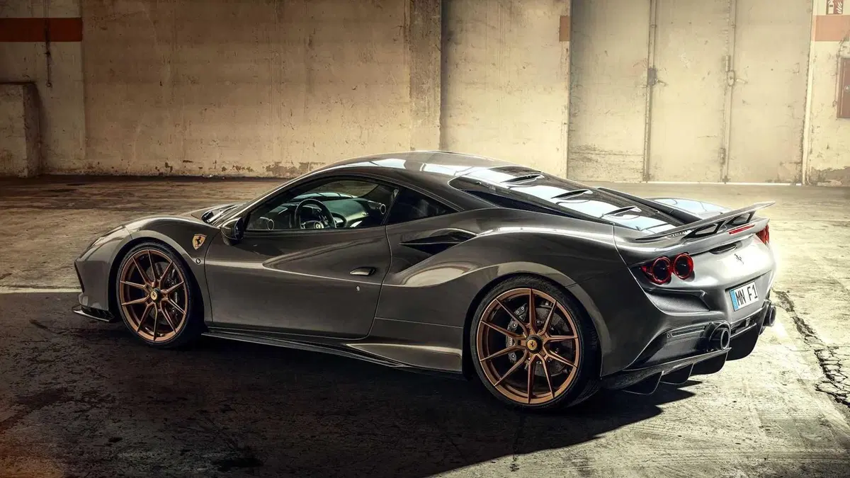 La Ferrari F8 Tributo passata sotto le mani di Novitec: crescono muscoli e cavalli (6)