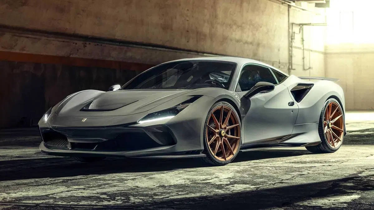 La Ferrari F8 Tributo passata sotto le mani di Novitec: crescono muscoli e cavalli (9)