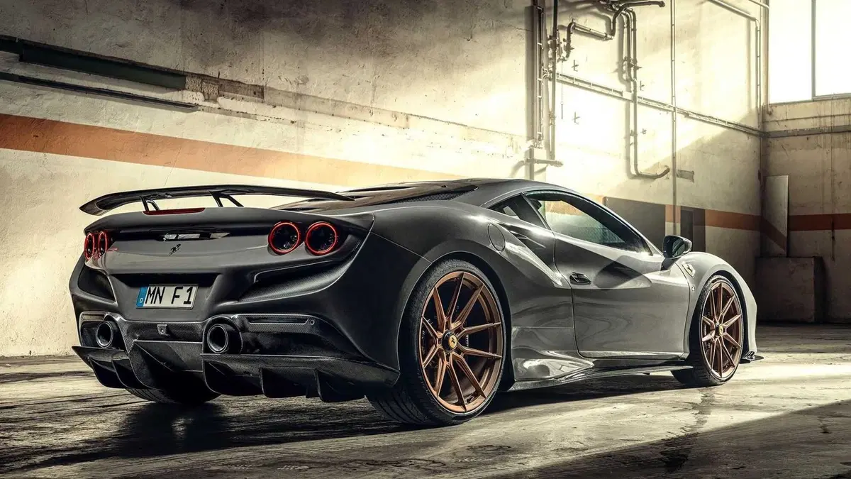 La Ferrari F8 Tributo passata sotto le mani di Novitec: crescono muscoli e cavalli (8)