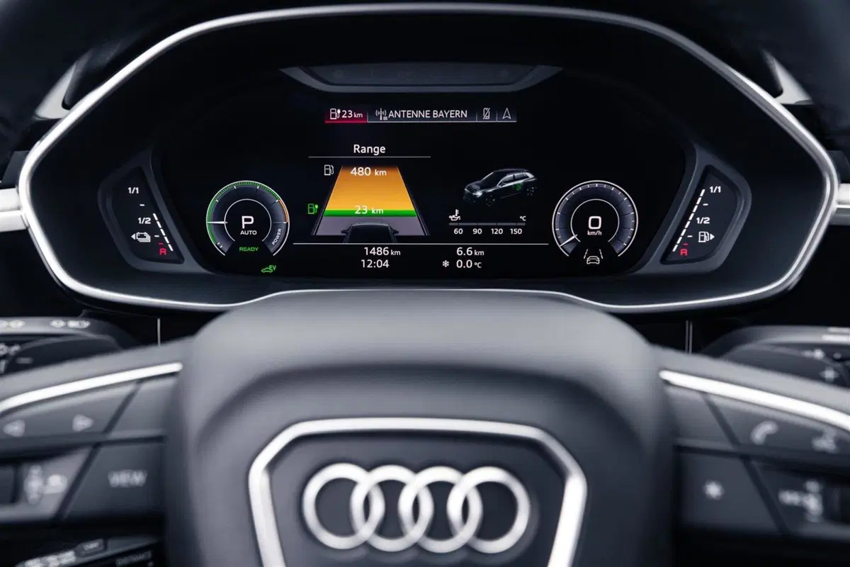 Audi Q3 e Q3 Sportback plug-in hybrid, si parte da 47.900 euro (8)