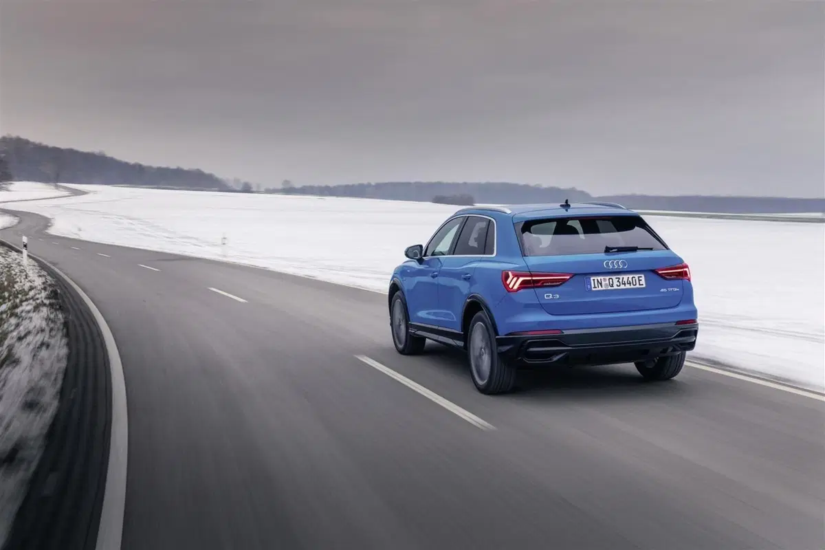 Audi Q3 e Q3 Sportback plug-in hybrid, si parte da 47.900 euro (3)