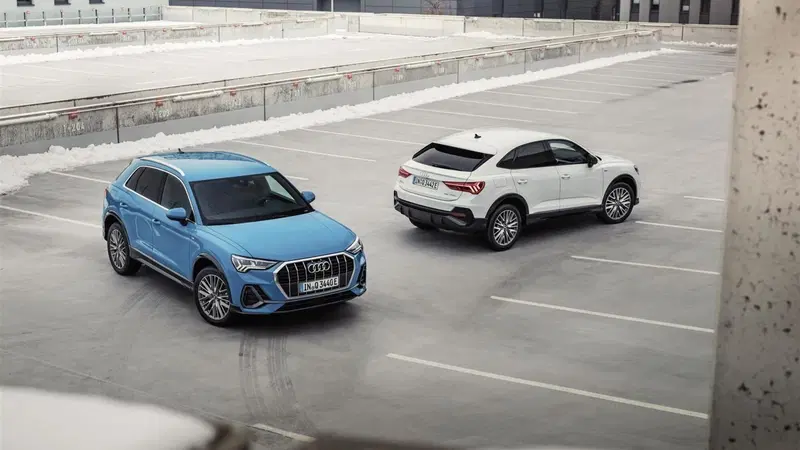 Audi Q3 e Q3 Sportback plug-in hybrid, si parte da 47.900 euro