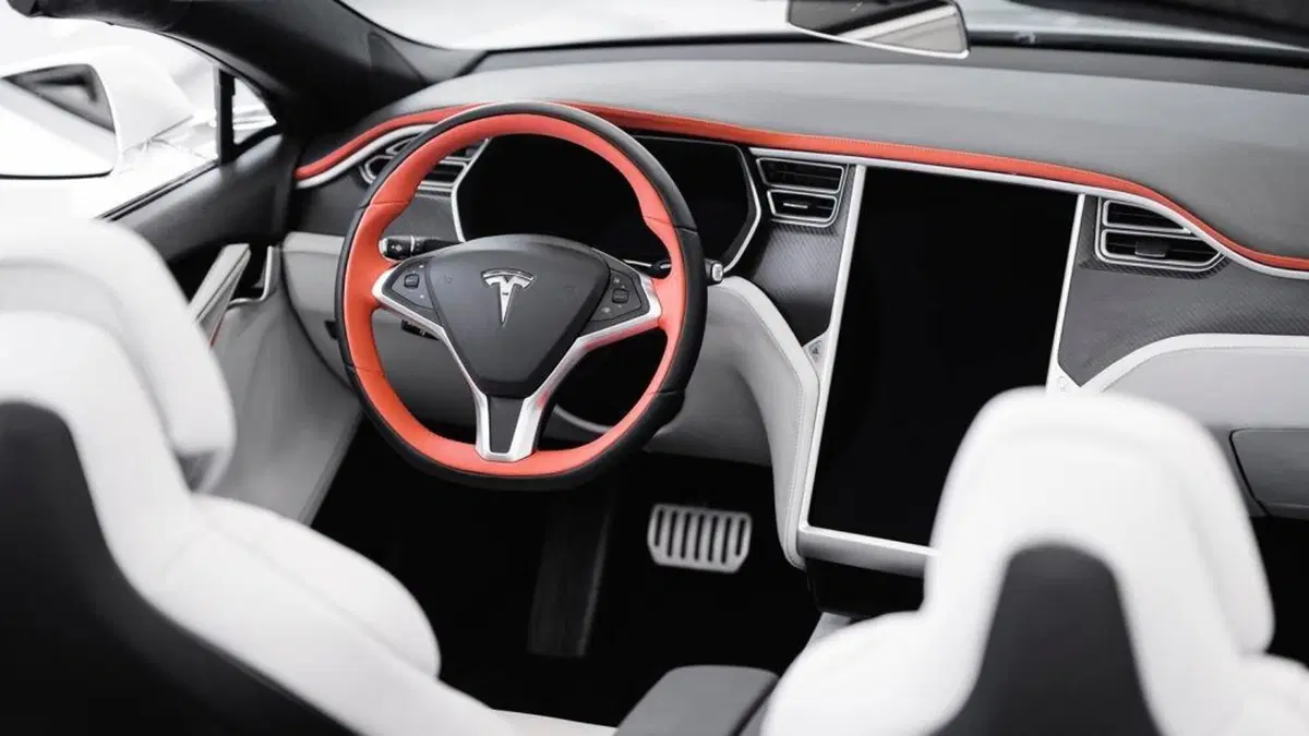 La Tesla Model S diventa convertibile grazie ad Ares Design [FOTOGALLERY] (4)