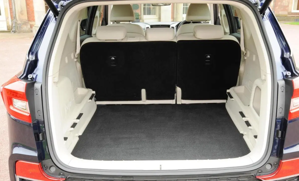 Ssangyong Rexton (2017-23) (33)