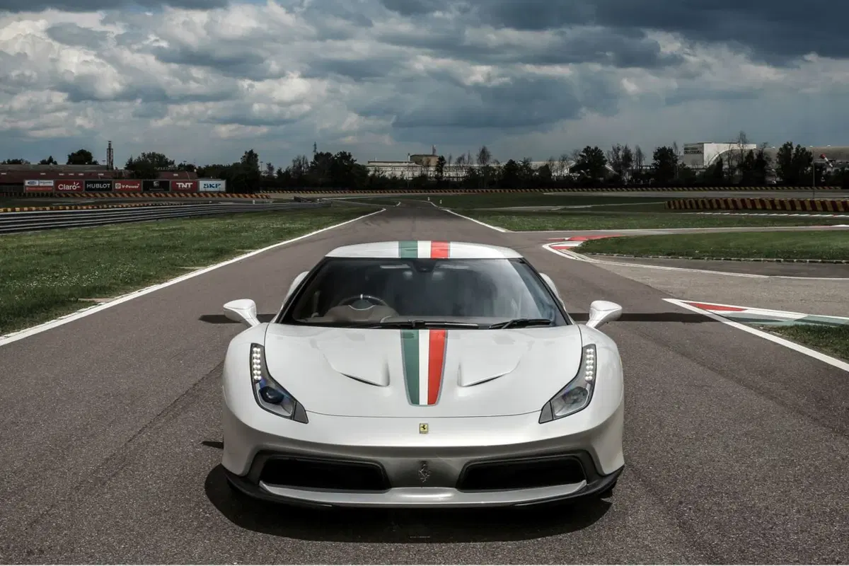 458 MM Speciale: unica e Ferrari (5)