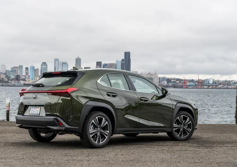 Lexus UX (2021-->>) (29)