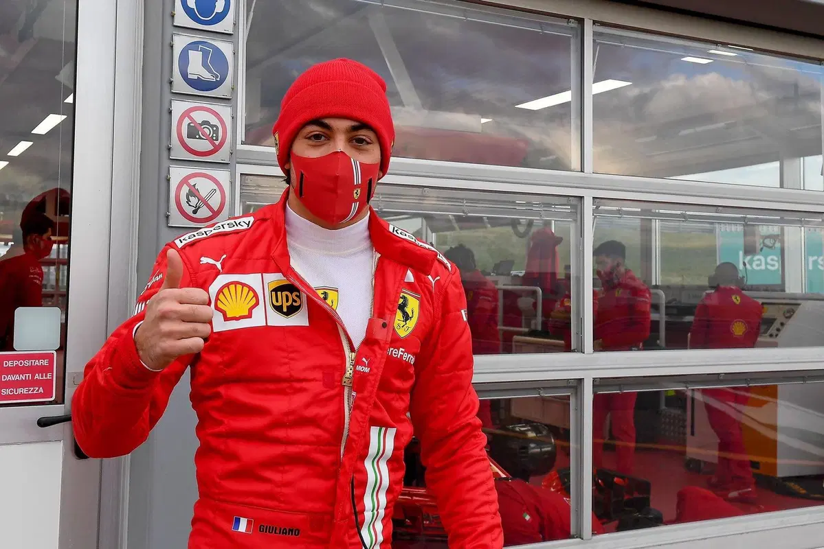 F1, Giuliano Alesi su una Ferrari, 30 anni dopo papà Jean (2)