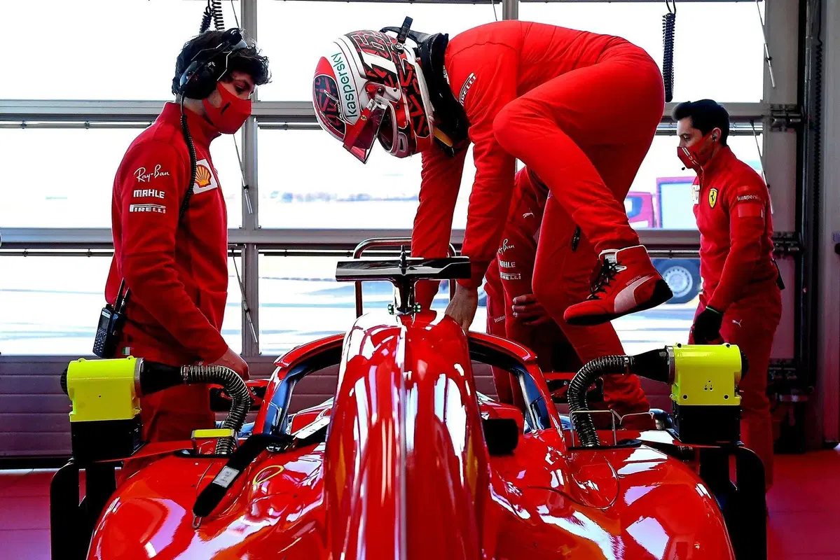 F1, Charles Leclerc in pista a Fiorano con la SF71H (4)
