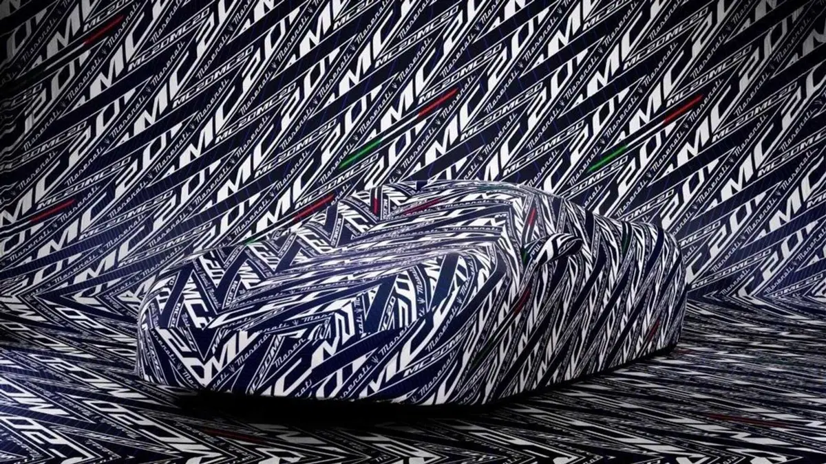 Maserati MC20: adesso ha anche il mantello dell’invisibilità (2)