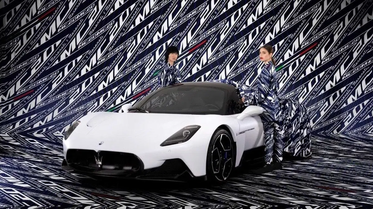 Maserati MC20: adesso ha anche il mantello dell’invisibilità (4)