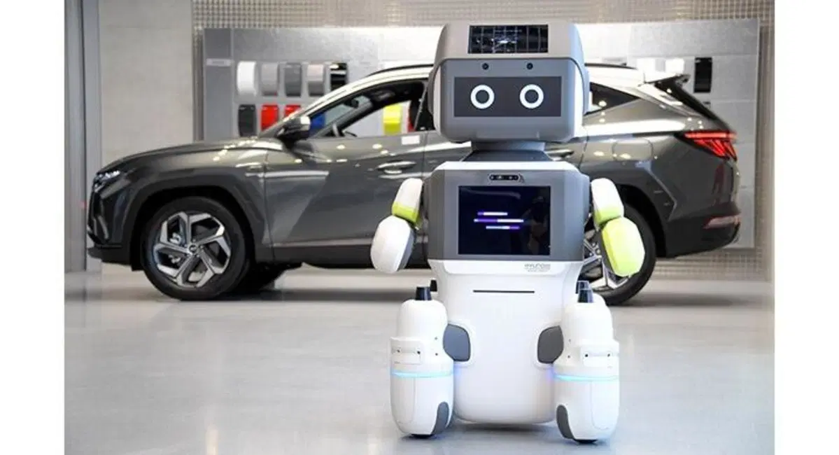 Hyundai Dal-e, il robot che vende auto (4)